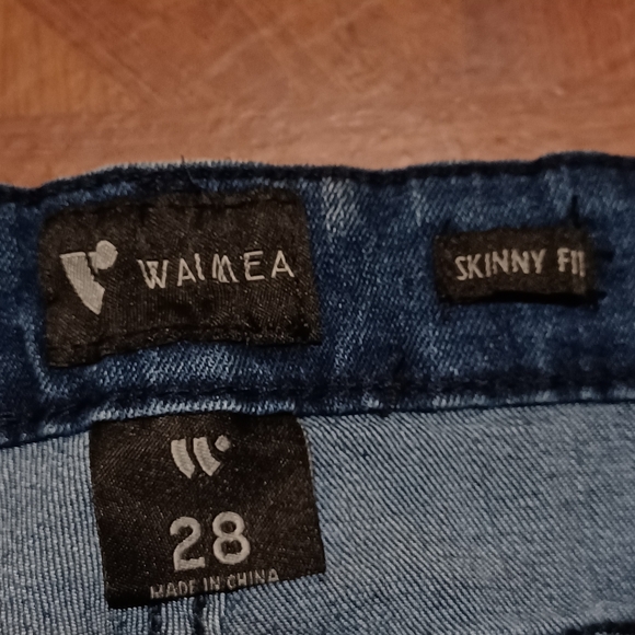 Distressed Denim Jeans with White Stripes - Picture 7 of 7